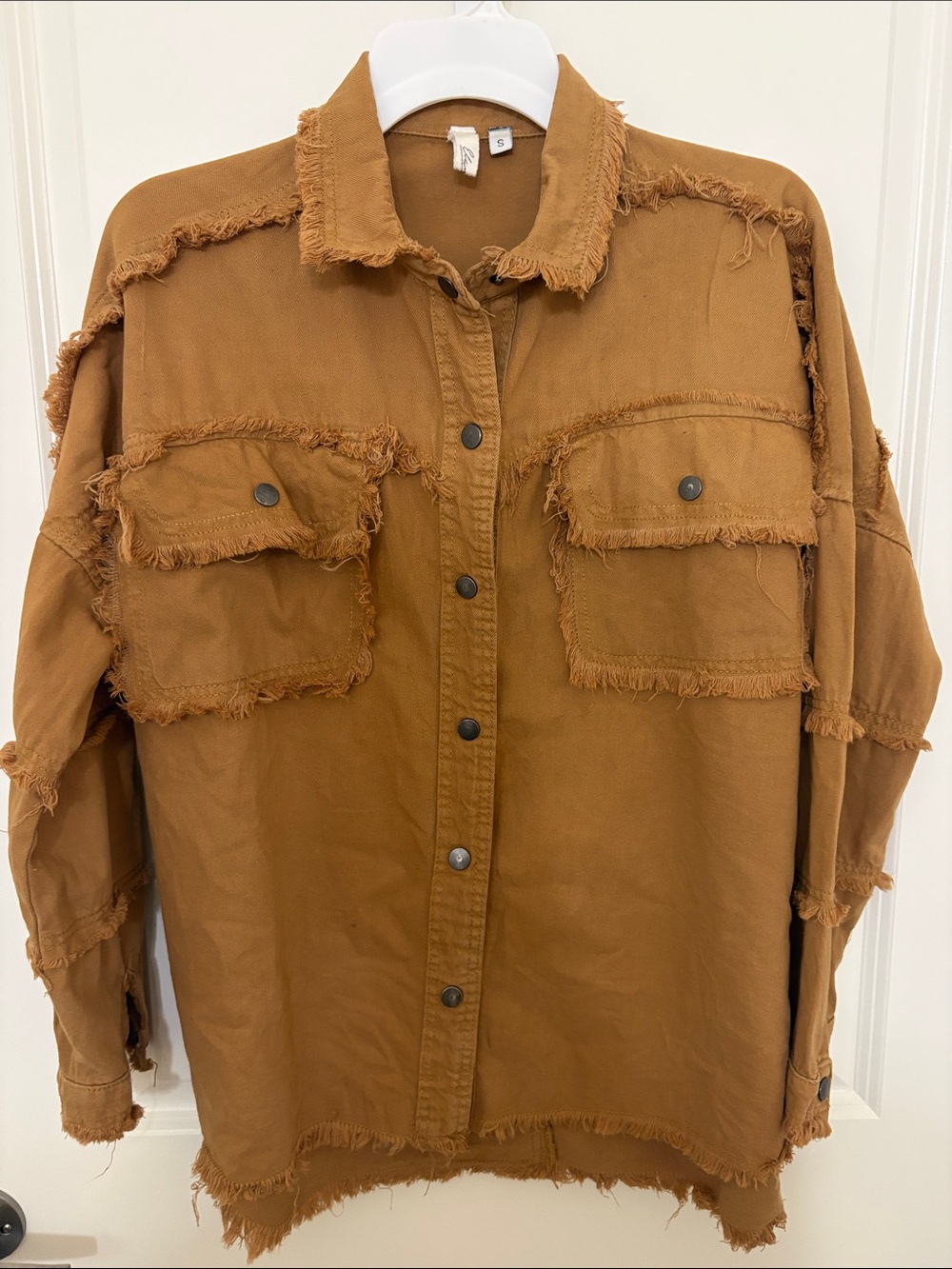 Elan Small Light Brown/Tan Top with Signature Tag